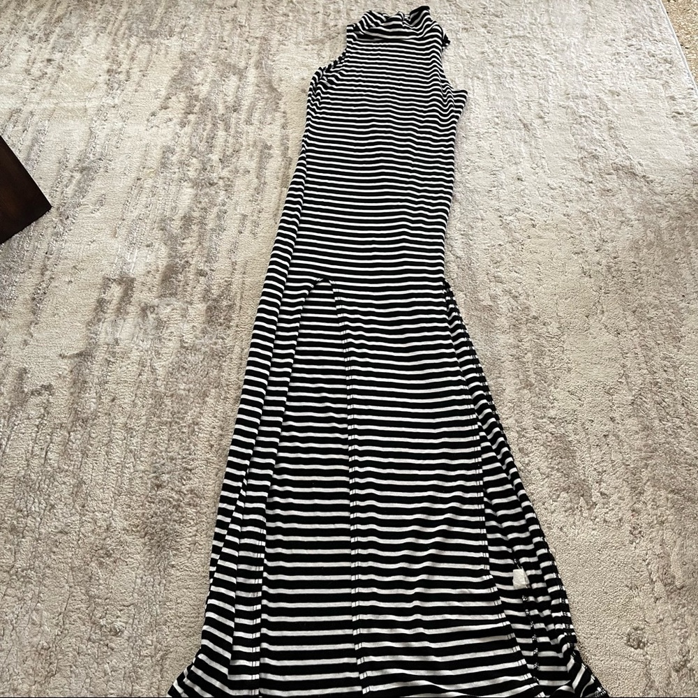 Maxi dress with stripes size small
